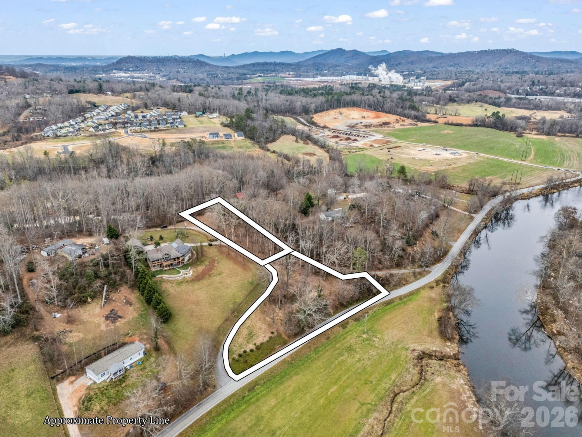 660 & 9999 Glenn Bridge Road