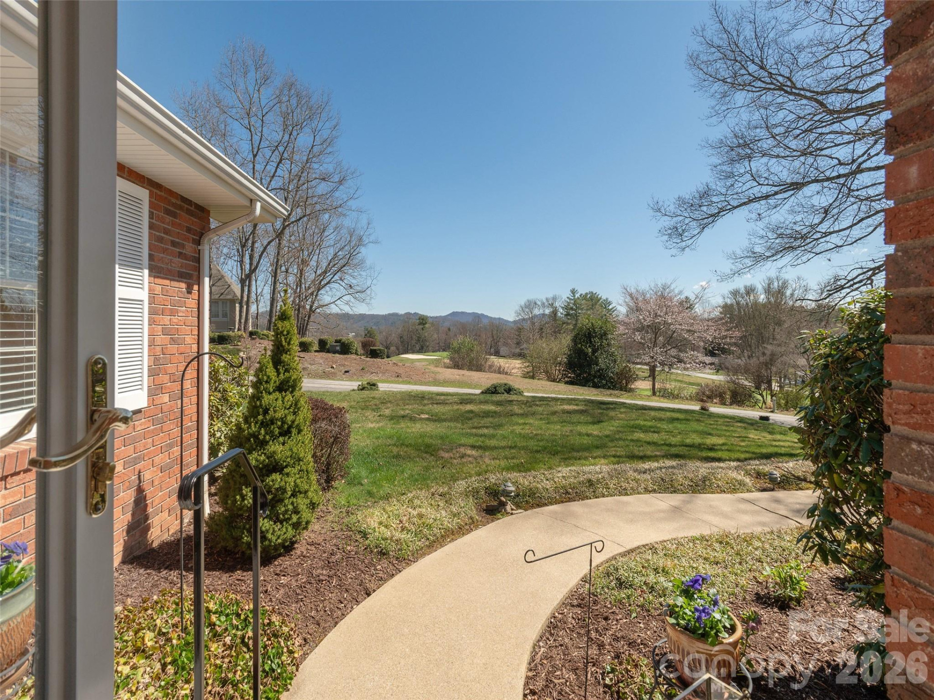 71 Fairway Drive - Photo 4