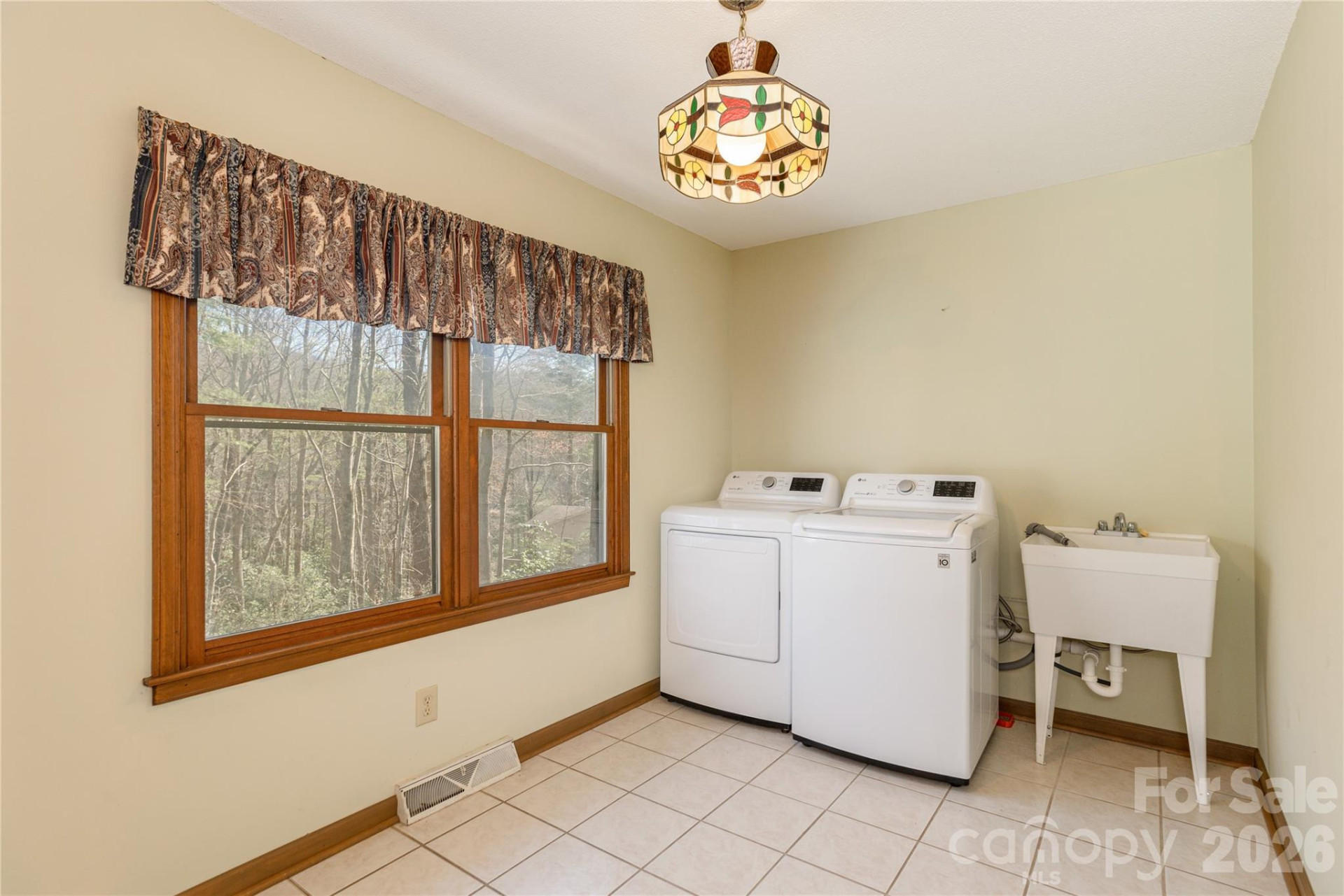 221 Timberlane Drive - Photo 17