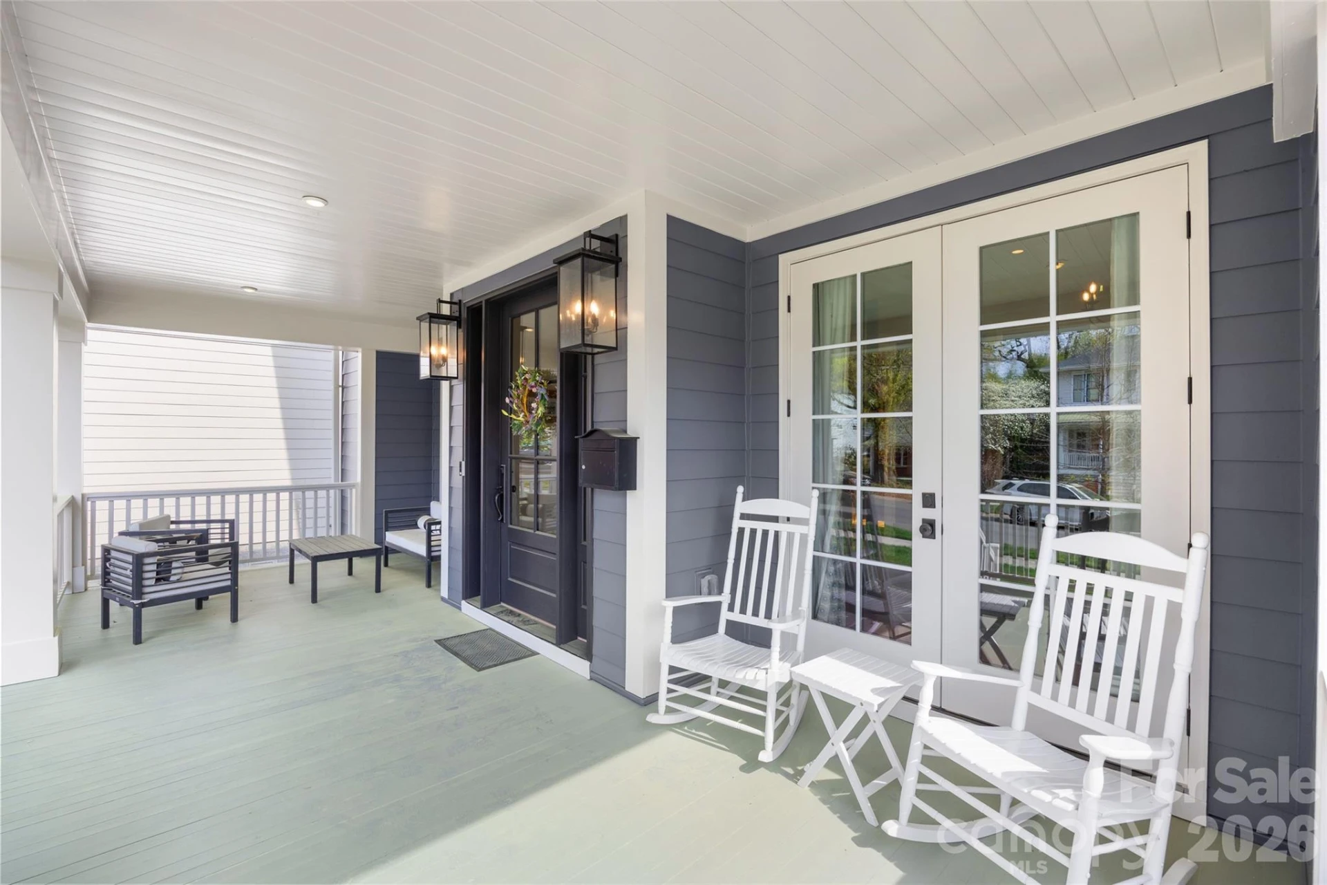 2649 Chesterfield Avenue - Photo 3