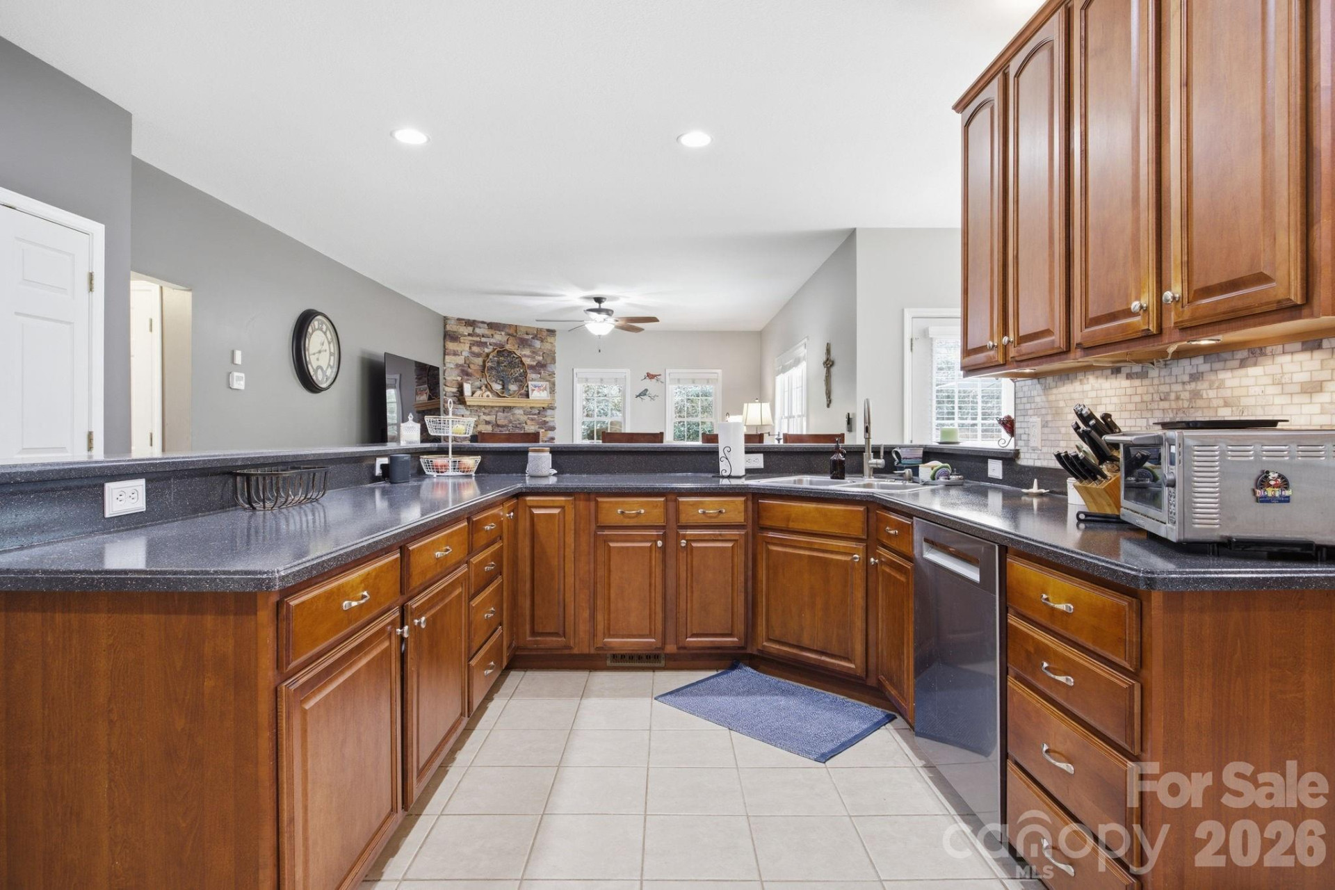 273 Cross Creek Drive - Photo 14