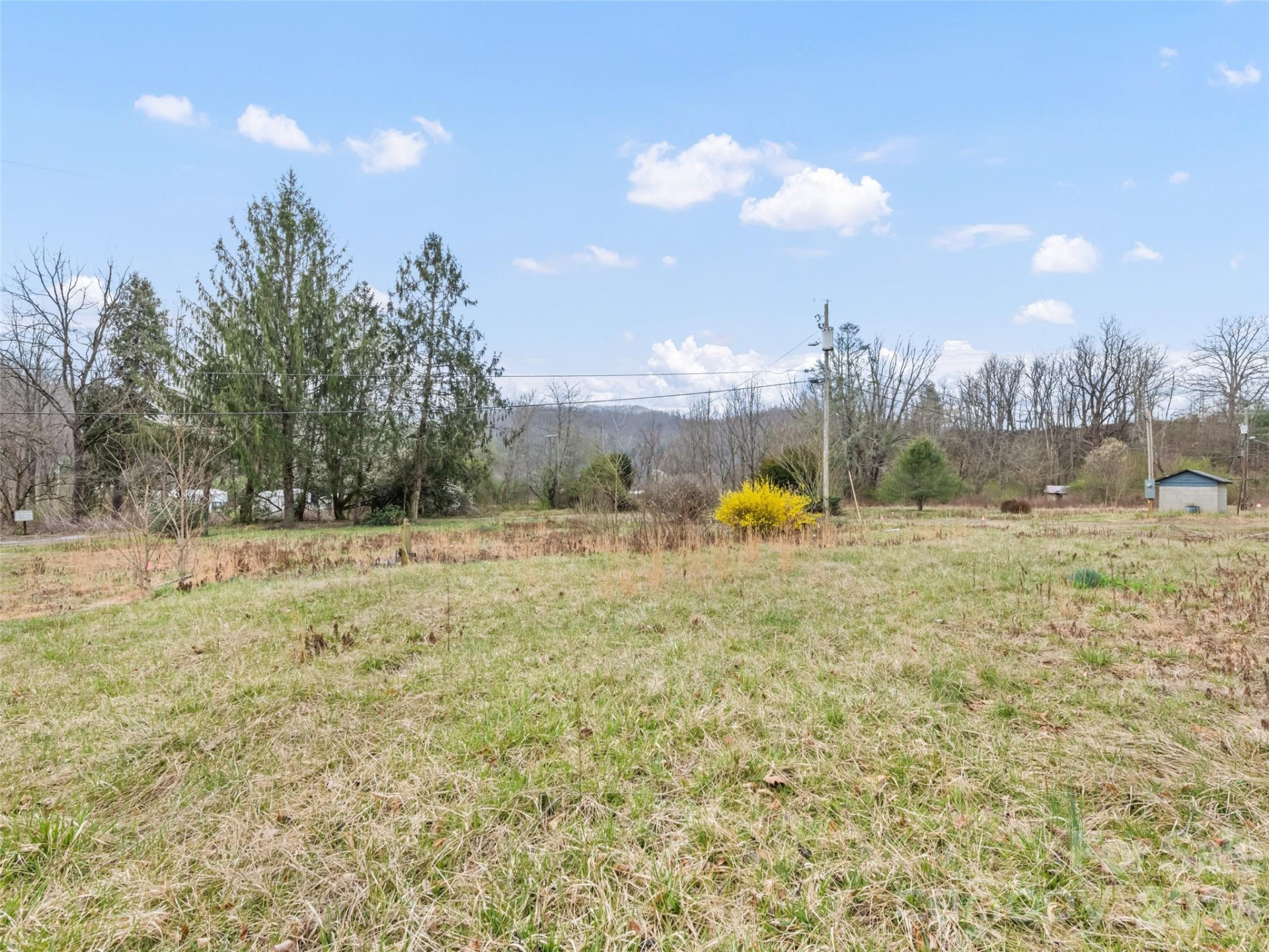 72 Topeka Drive - Photo 12