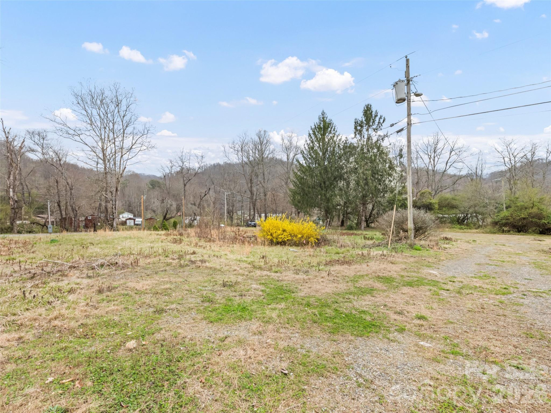 72 Topeka Drive - Photo 13