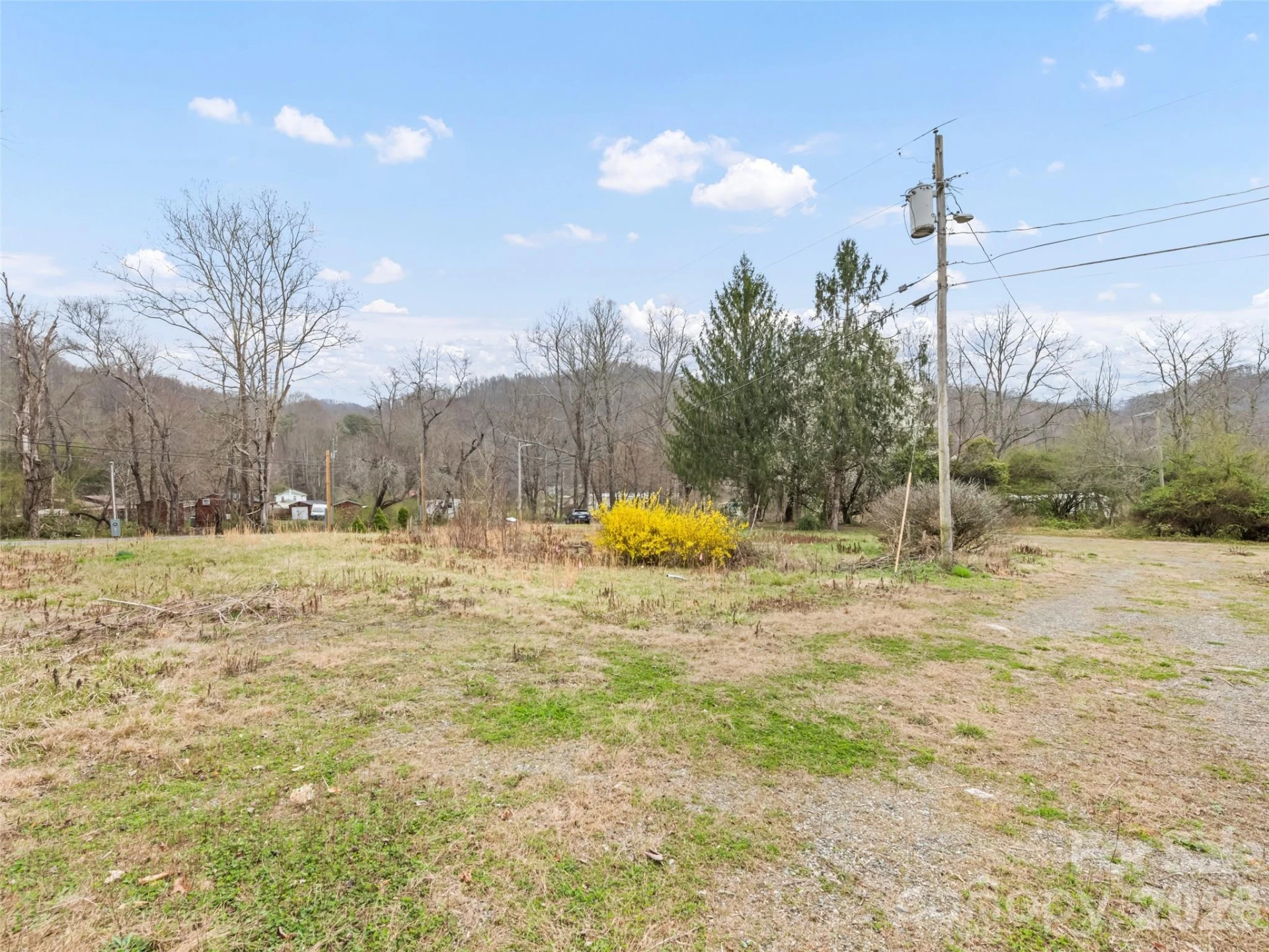 72 Topeka Drive - Photo 13