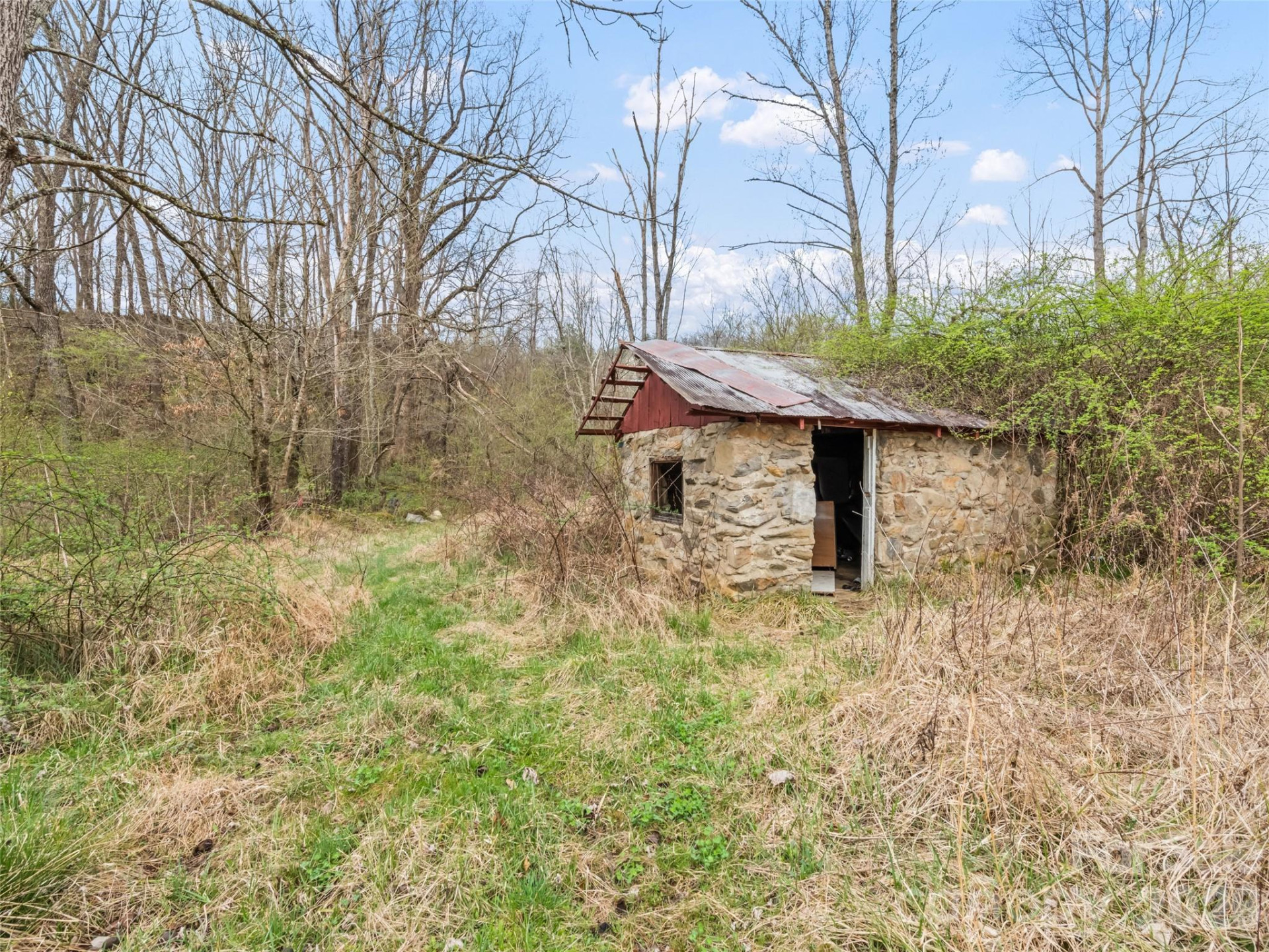 72 Topeka Drive - Photo 16