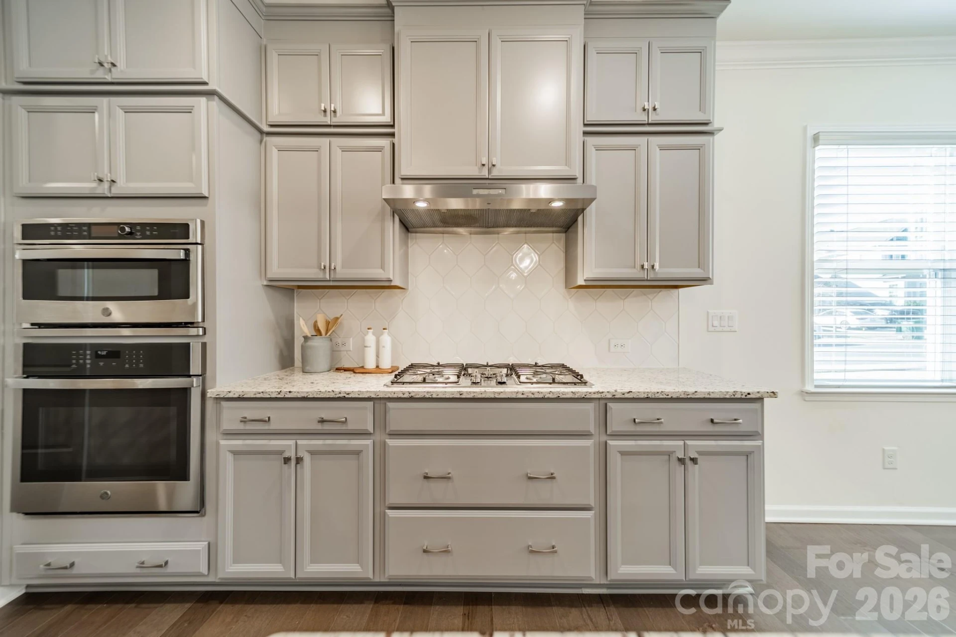 1032 Argentium Way - Photo 11