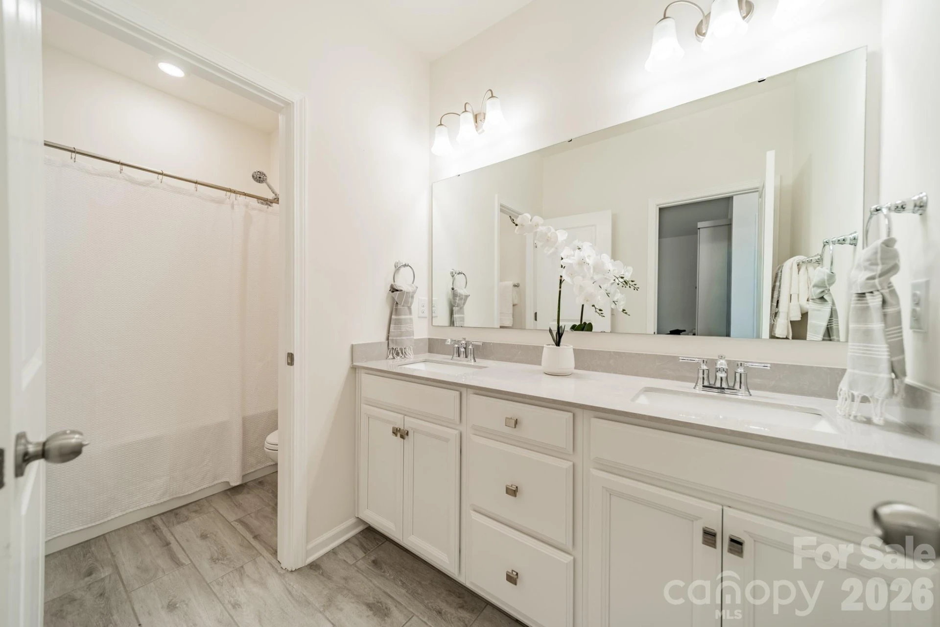 1032 Argentium Way - Photo 40