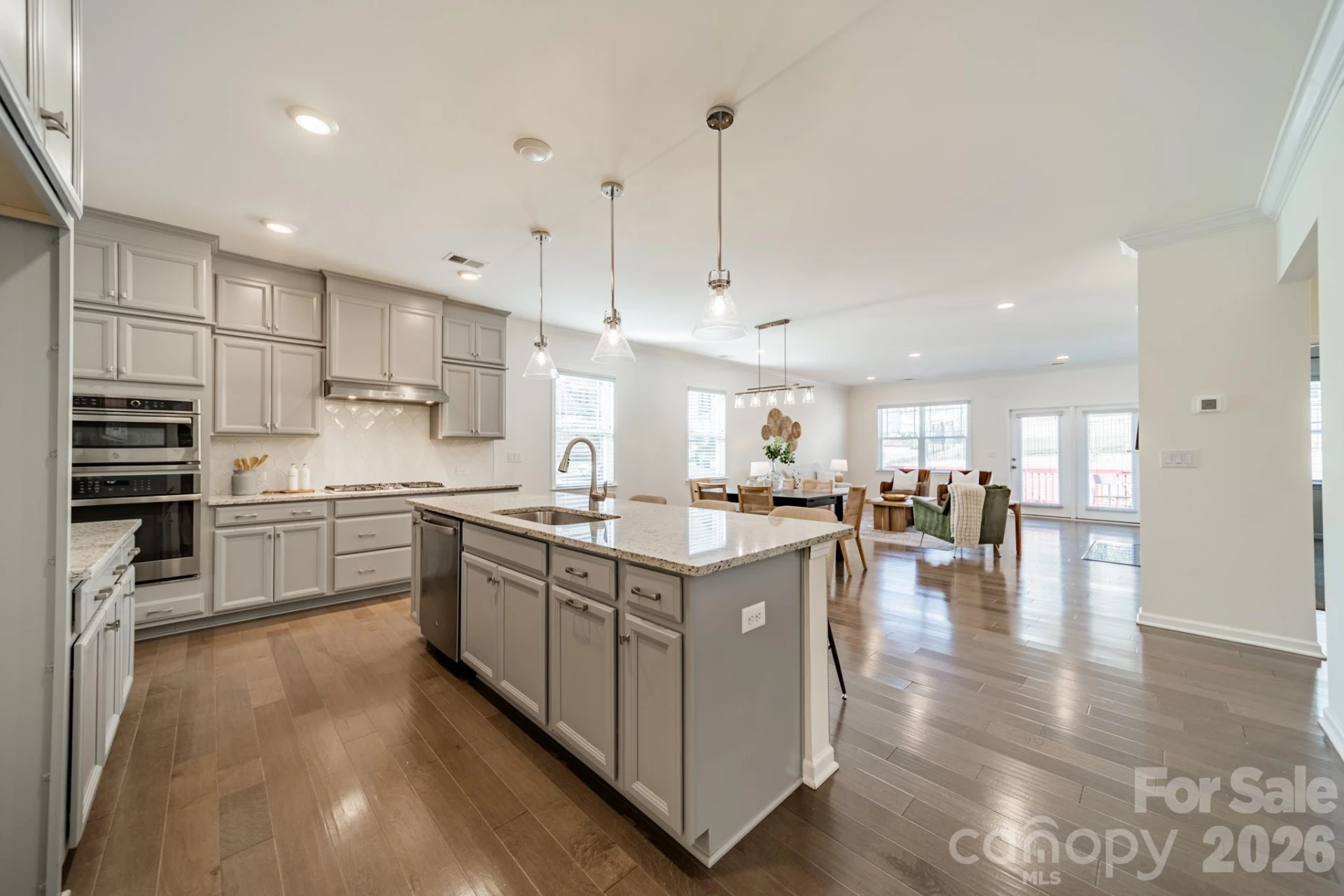 1032 Argentium Way - Photo 7