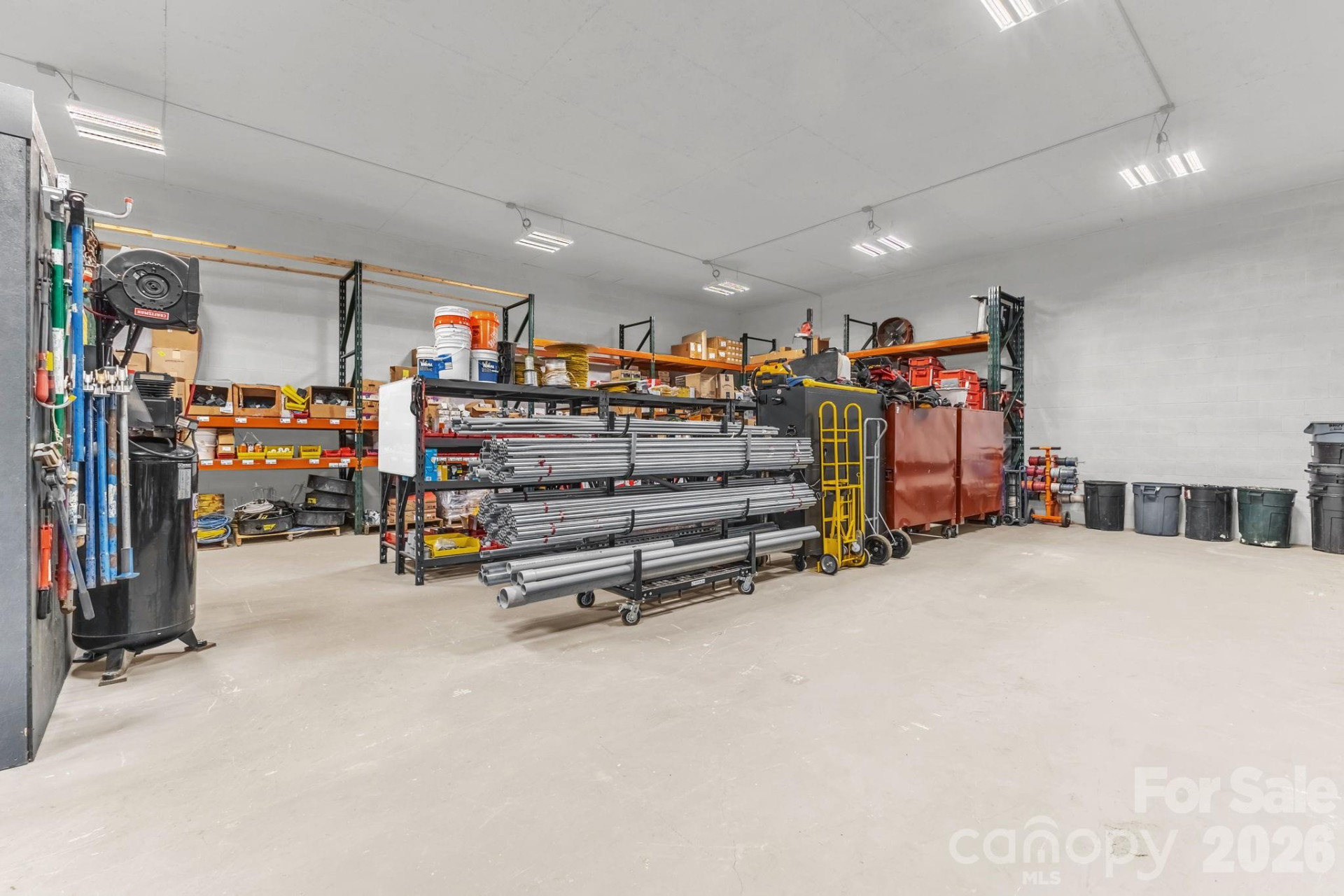 17 Red Leaf Road - Photo 6