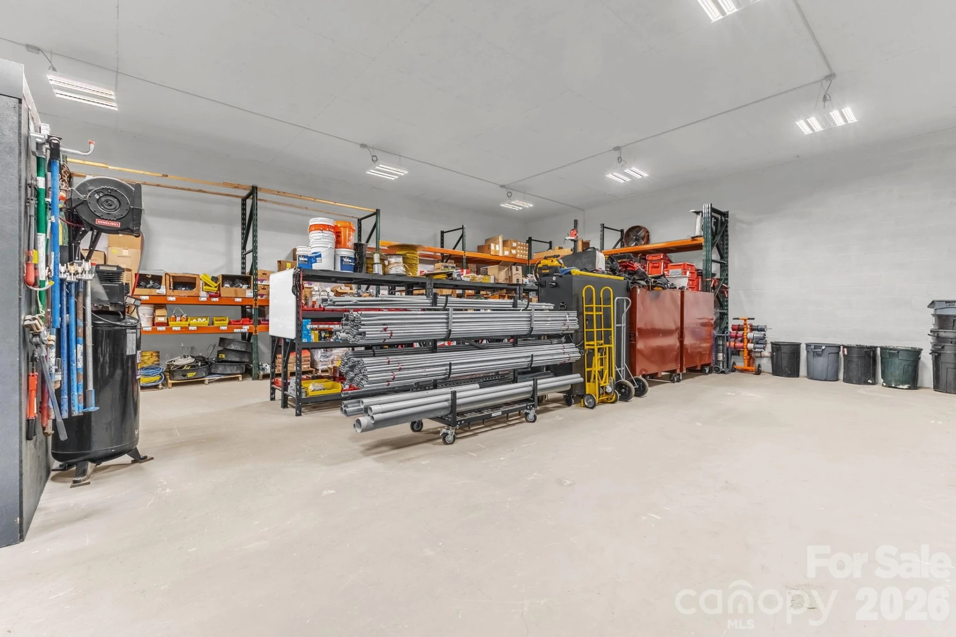 17 Red Leaf Road - Photo 6