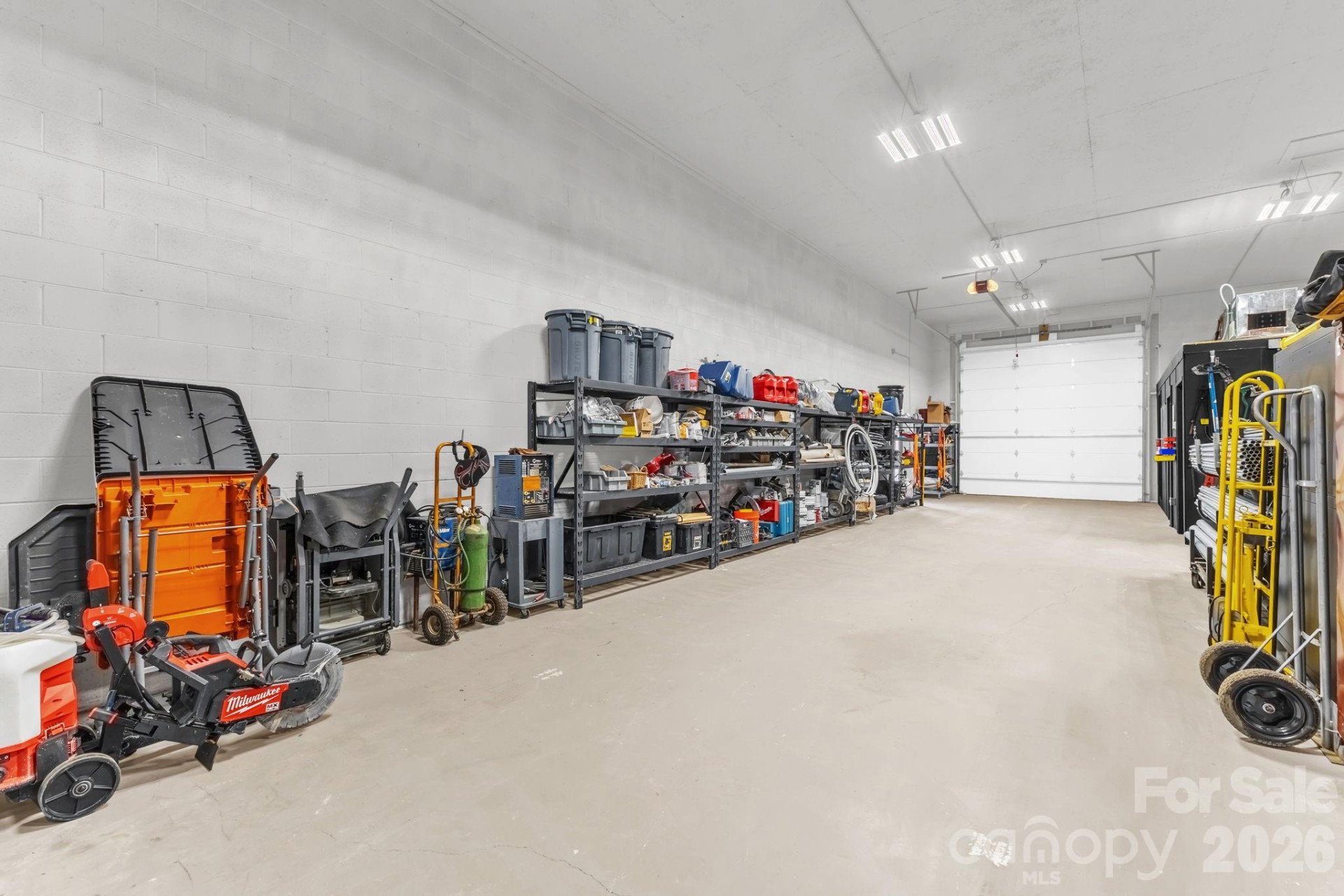 17 Red Leaf Road - Photo 7