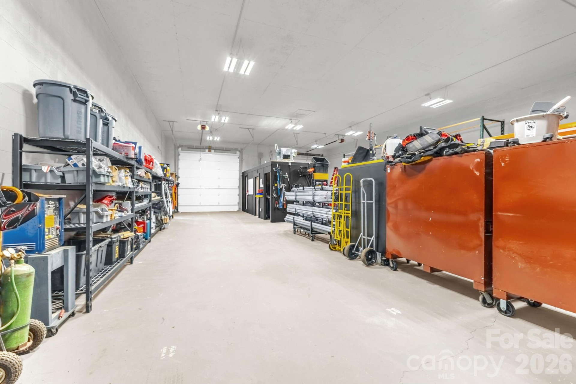 17 Red Leaf Road - Photo 8