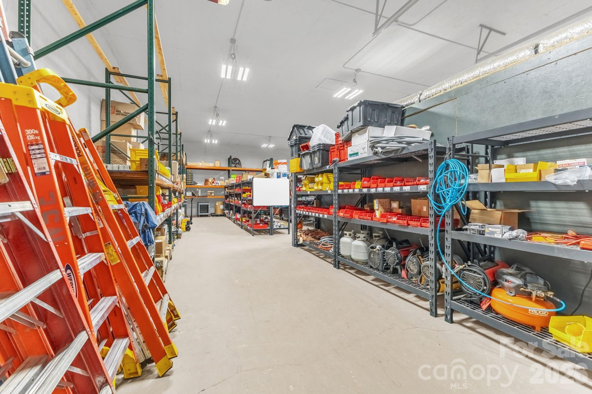 17 Red Leaf Road - Photo 10