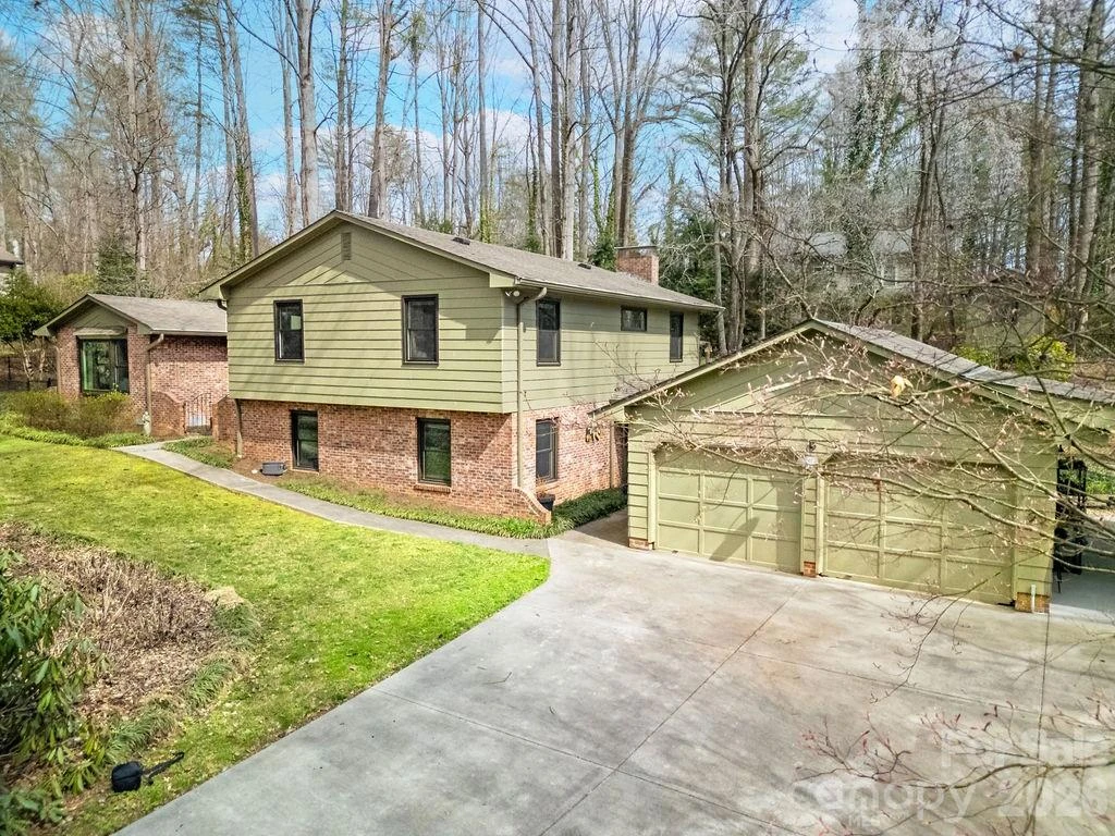 95 Ridgewood Place - Photo 2