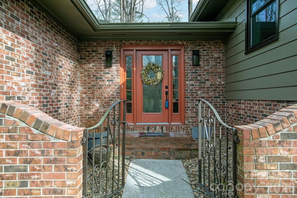 95 Ridgewood Place - Photo 3