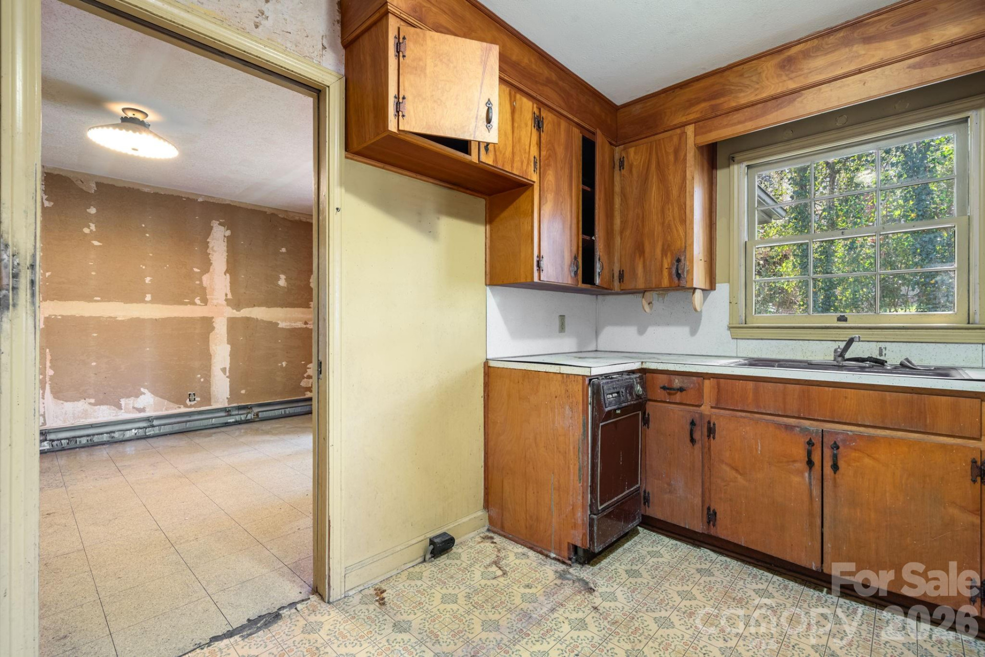 308 Concord Street - Photo 10