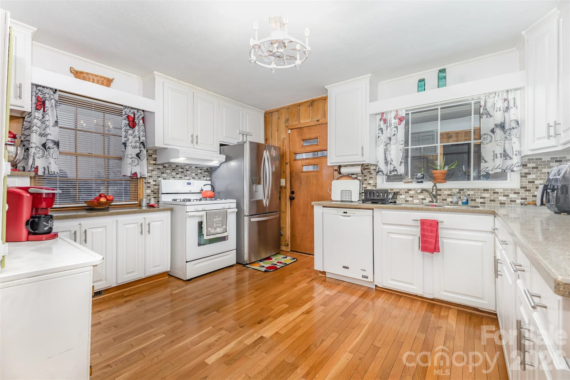 100 Ruby Lane - Photo 10