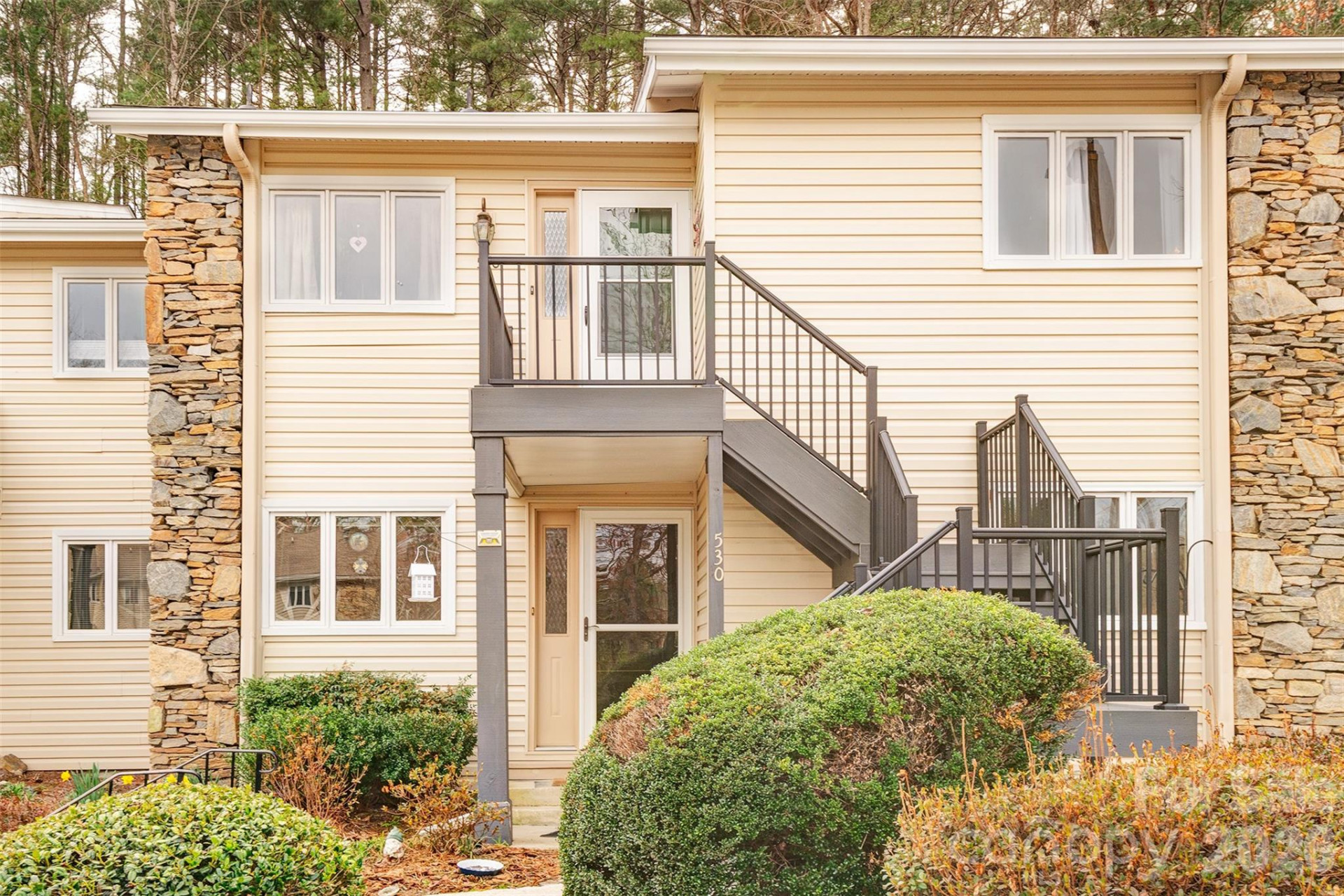 540 Britton Creek Drive - Photo 2