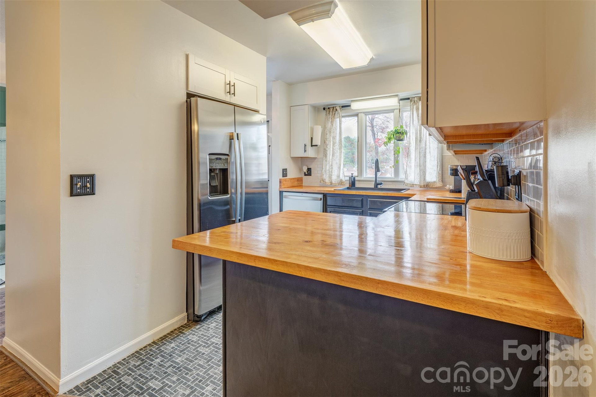 540 Britton Creek Drive - Photo 5