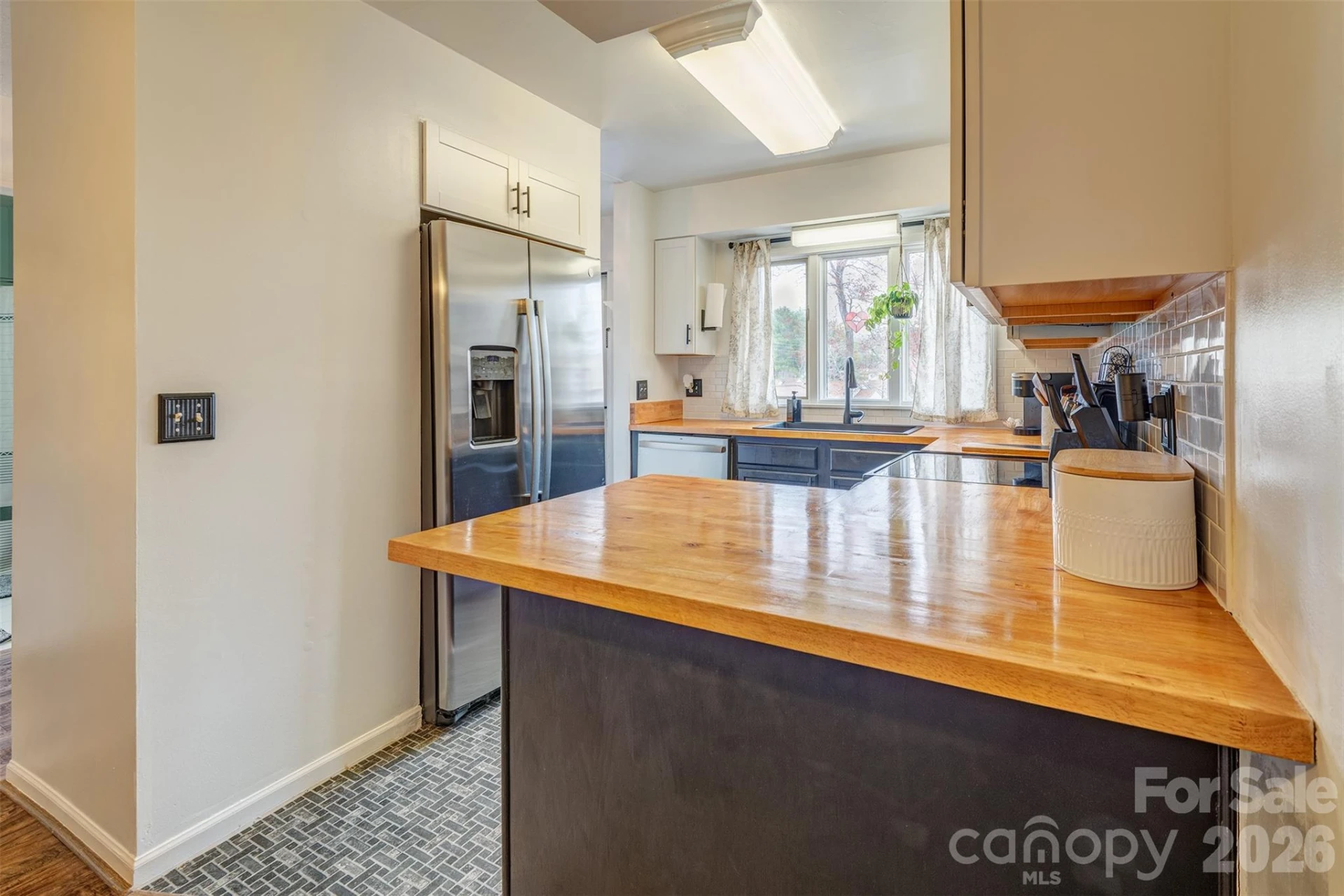 540 Britton Creek Drive - Photo 5