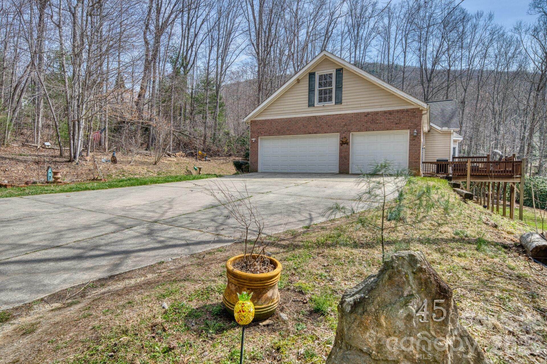 45 Baton Lane - Photo 3