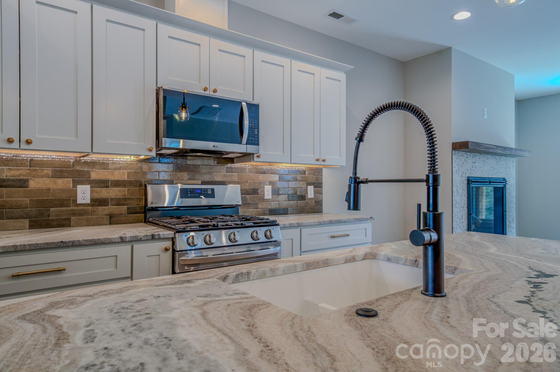 2 Holly Hill Court #10 - Photo 28