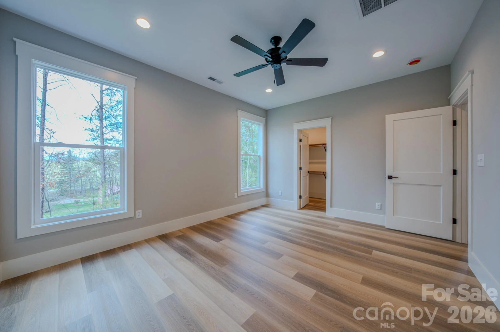 2 Holly Hill Court #10 - Photo 32