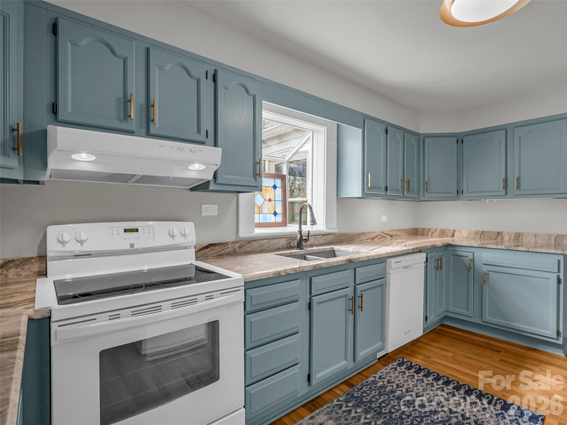 1038 Sylvan Boulevard - Photo 11