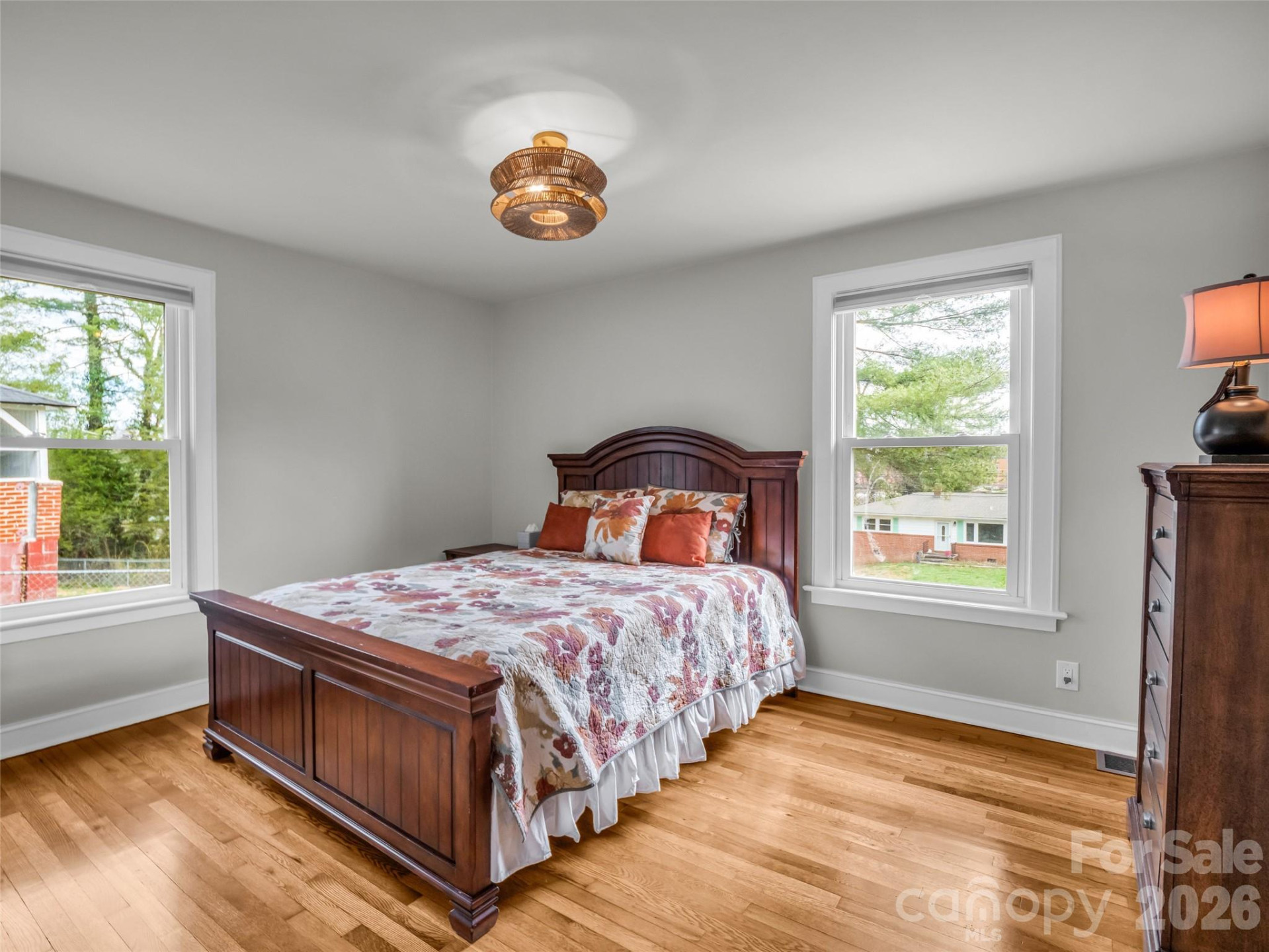 1038 Sylvan Boulevard - Photo 16