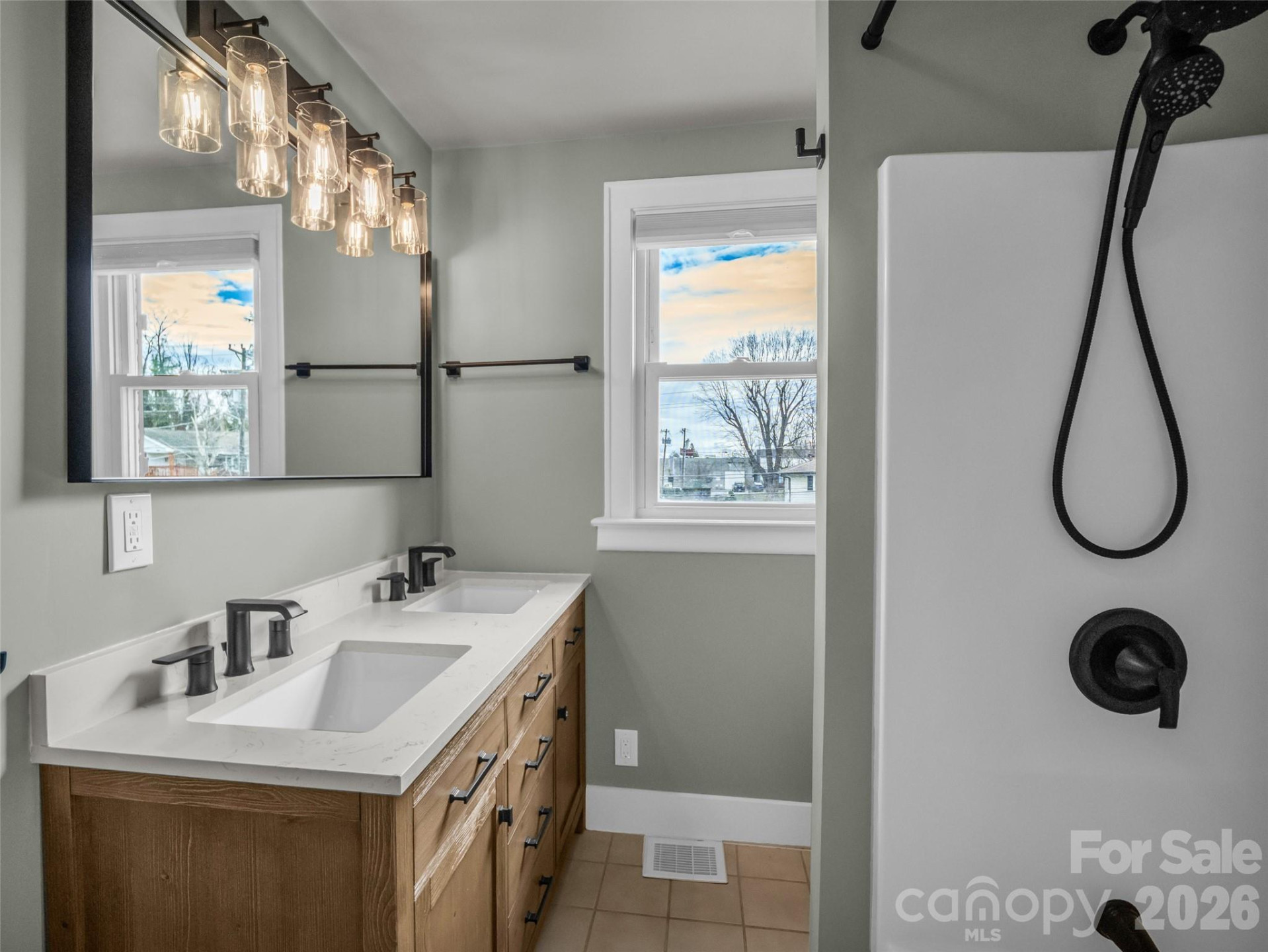 1038 Sylvan Boulevard - Photo 18