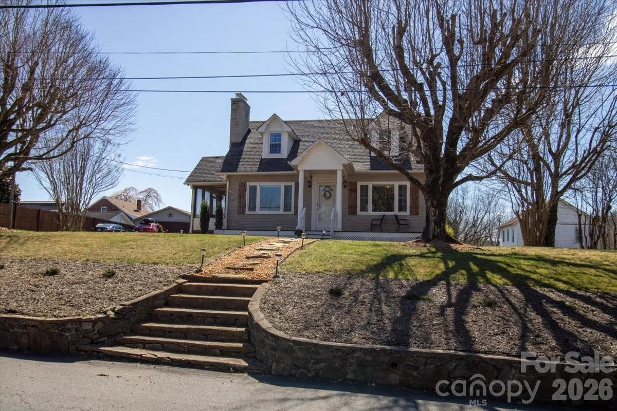 110 Main Street - Photo 2