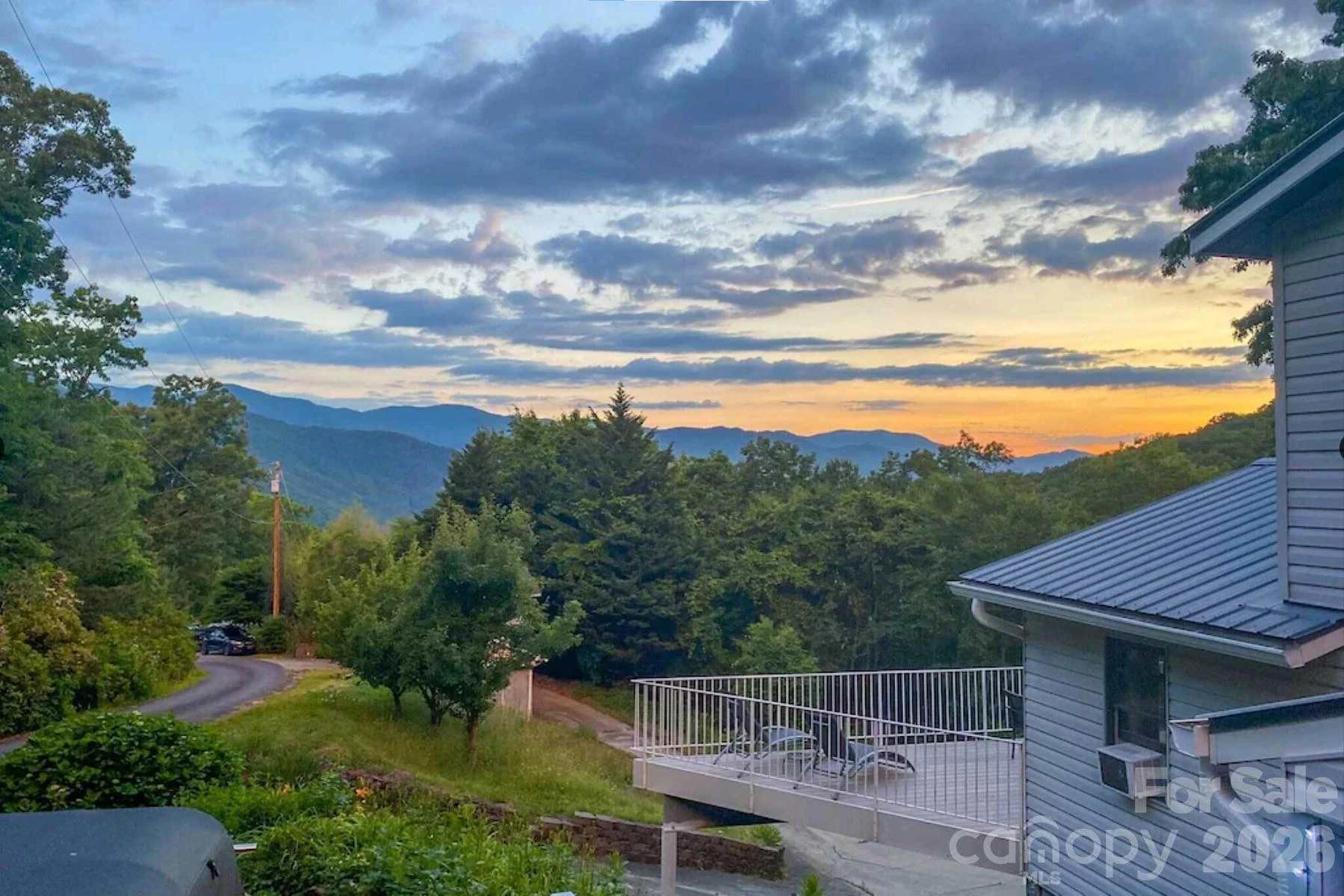 553 Deep Gap Road - Photo 2