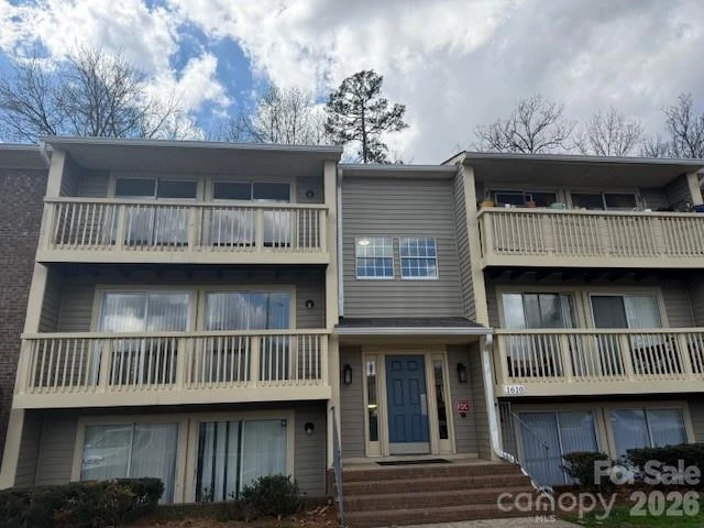 1610 Arlyn Circle