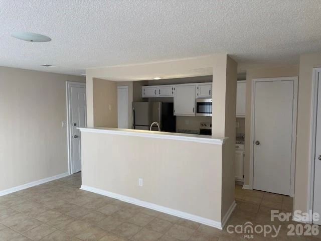 1610 Arlyn Circle - Photo 16