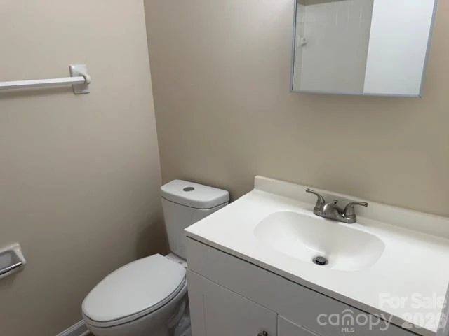 1610 Arlyn Circle - Photo 18