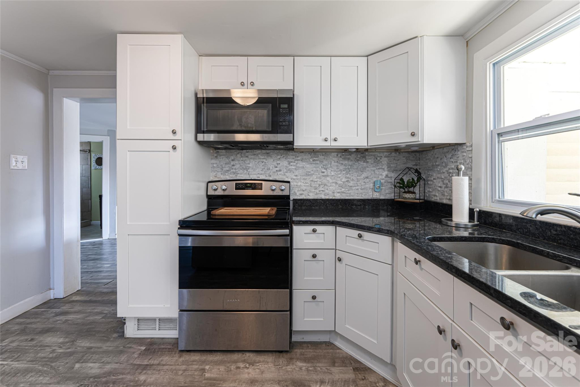 203 Pine Street - Photo 14