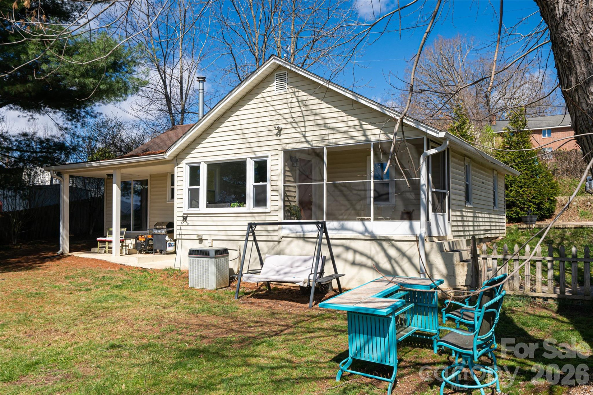 203 Pine Street - Photo 32