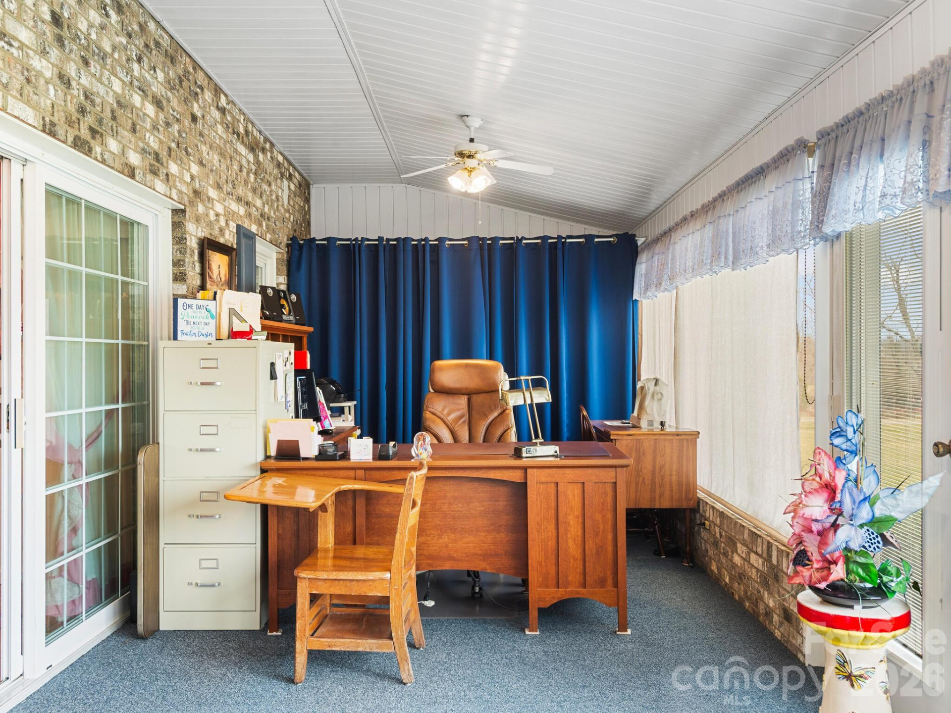 727 Jenkins Valley Road - Photo 10