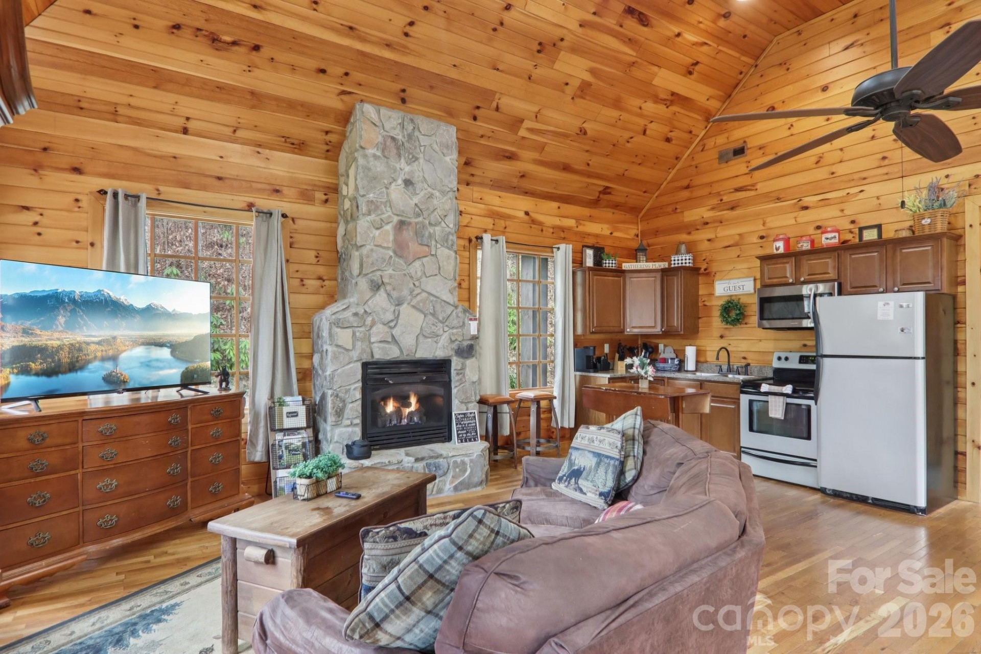 1012 Alarka Highlands Drive - Photo 3