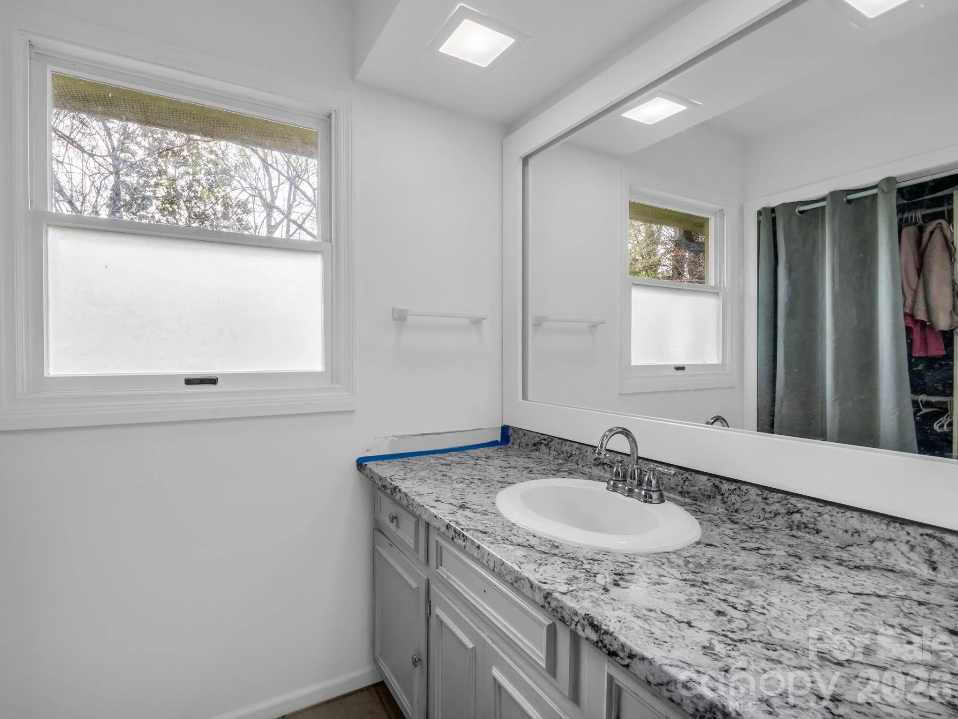 54 Broadway Avenue - Photo 15