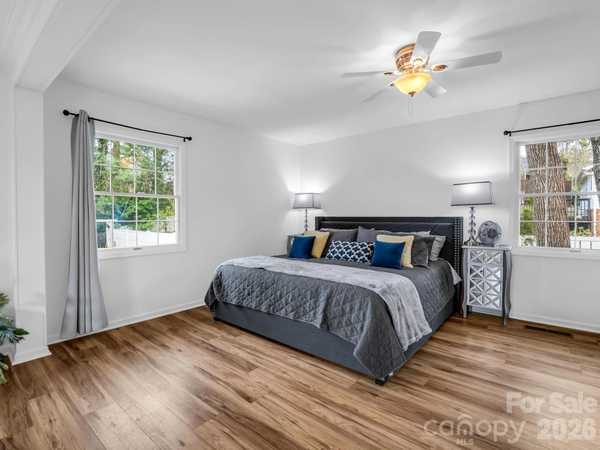 54 Broadway Avenue - Photo 19