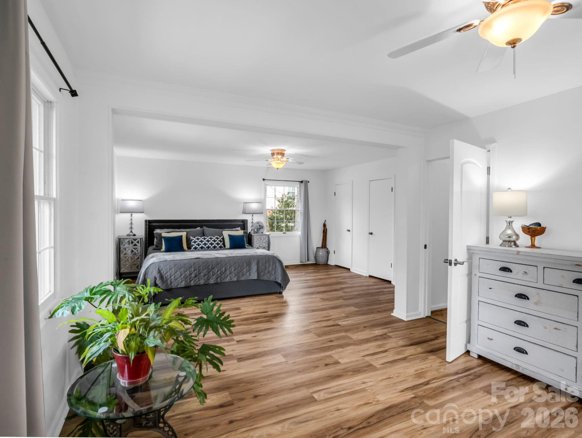 54 Broadway Avenue - Photo 21