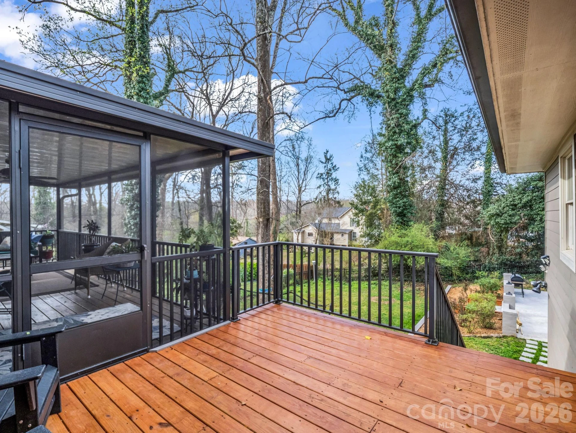 54 Broadway Avenue - Photo 25