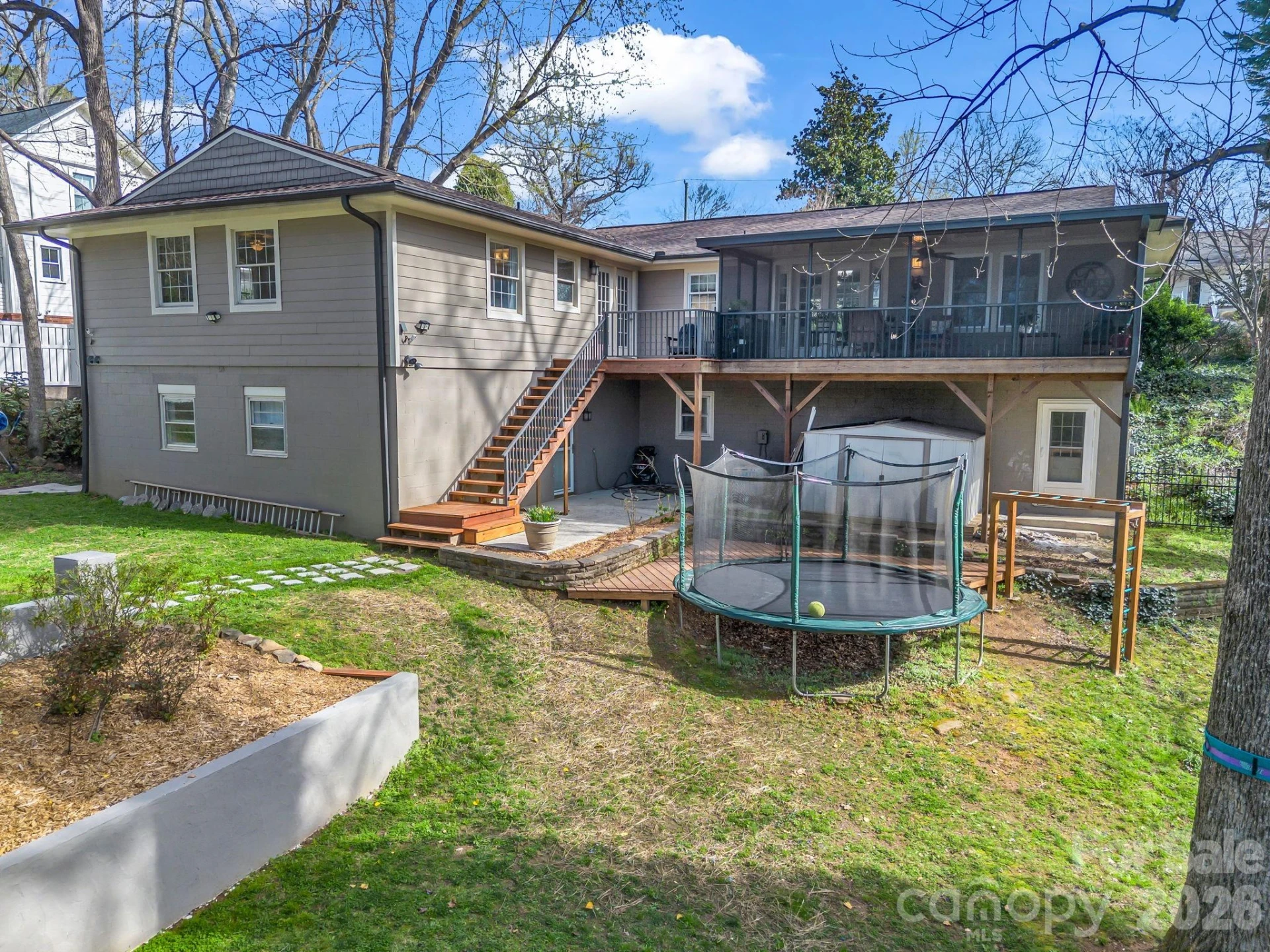 54 Broadway Avenue - Photo 40