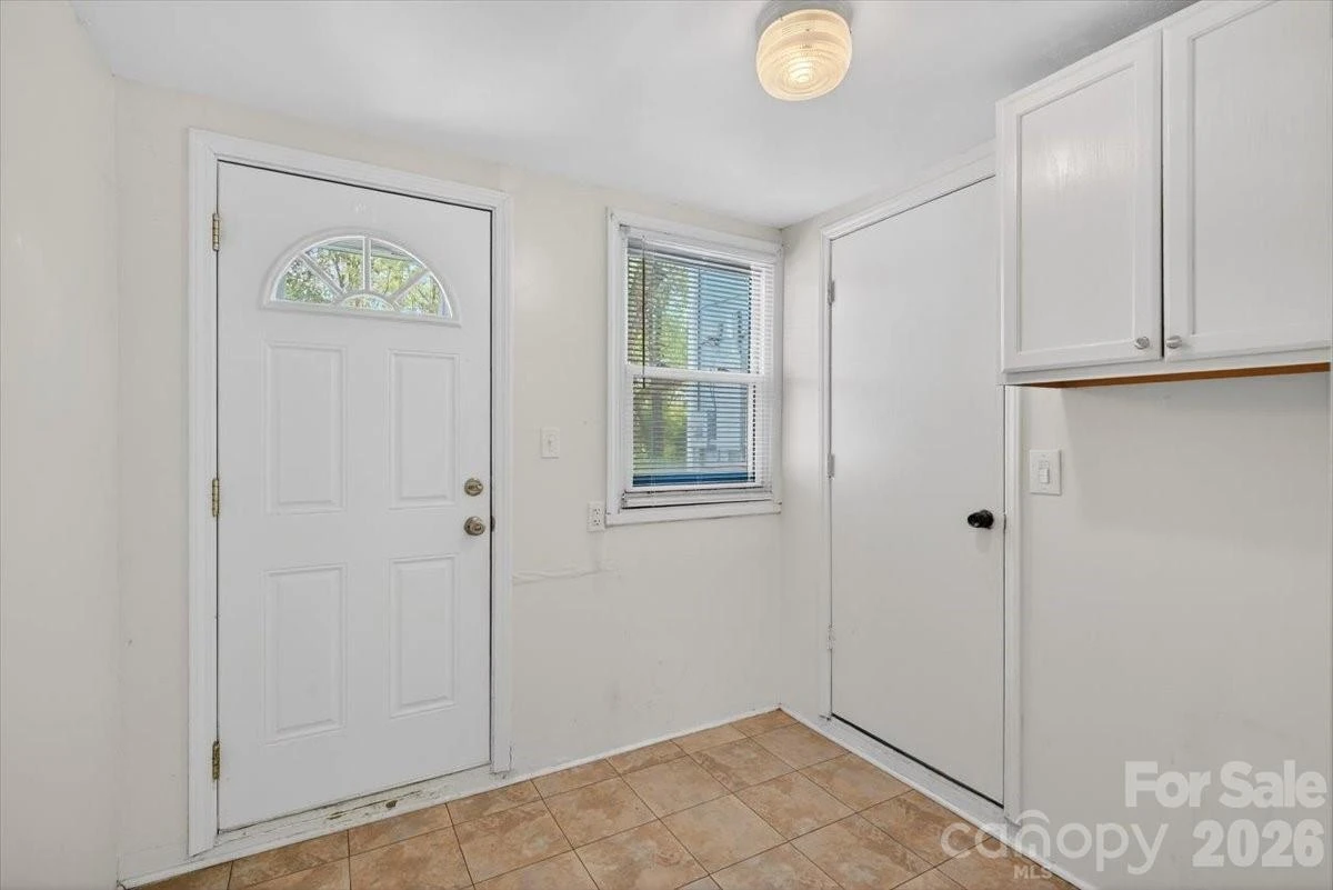 209 Edgewood Drive - Photo 14
