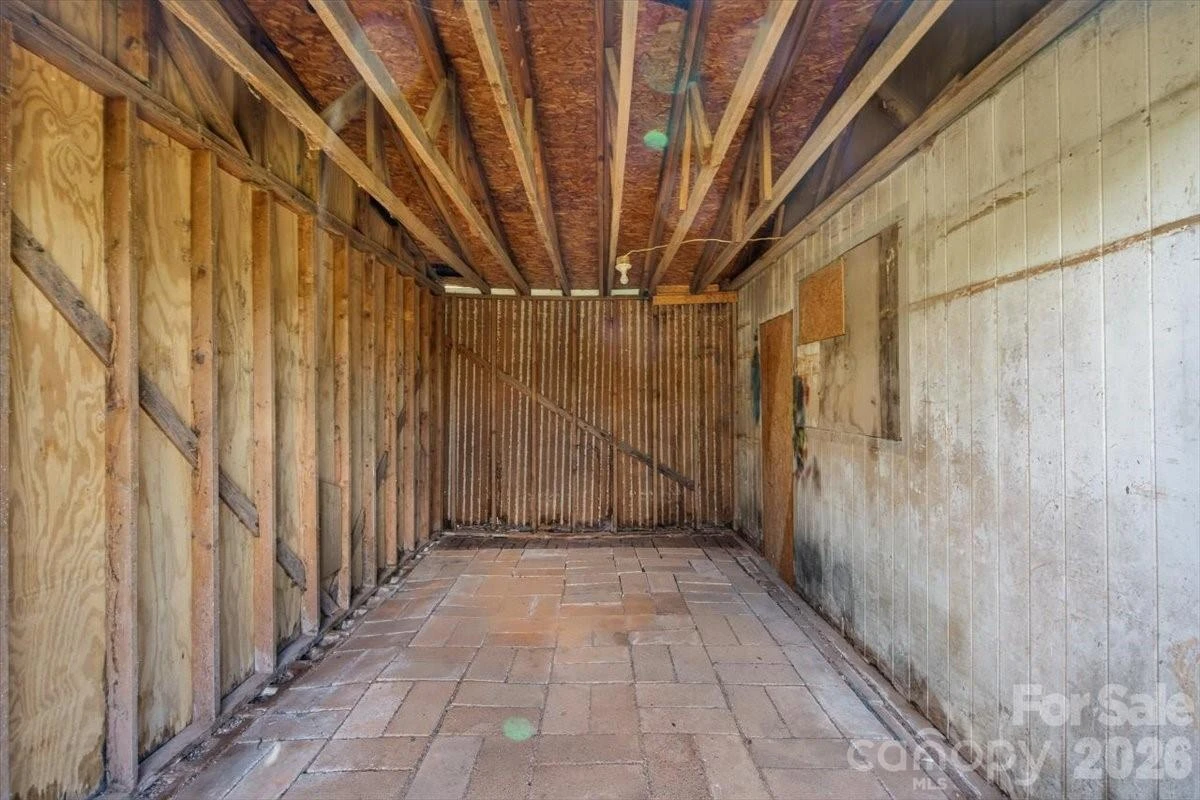 209 Edgewood Drive - Photo 34