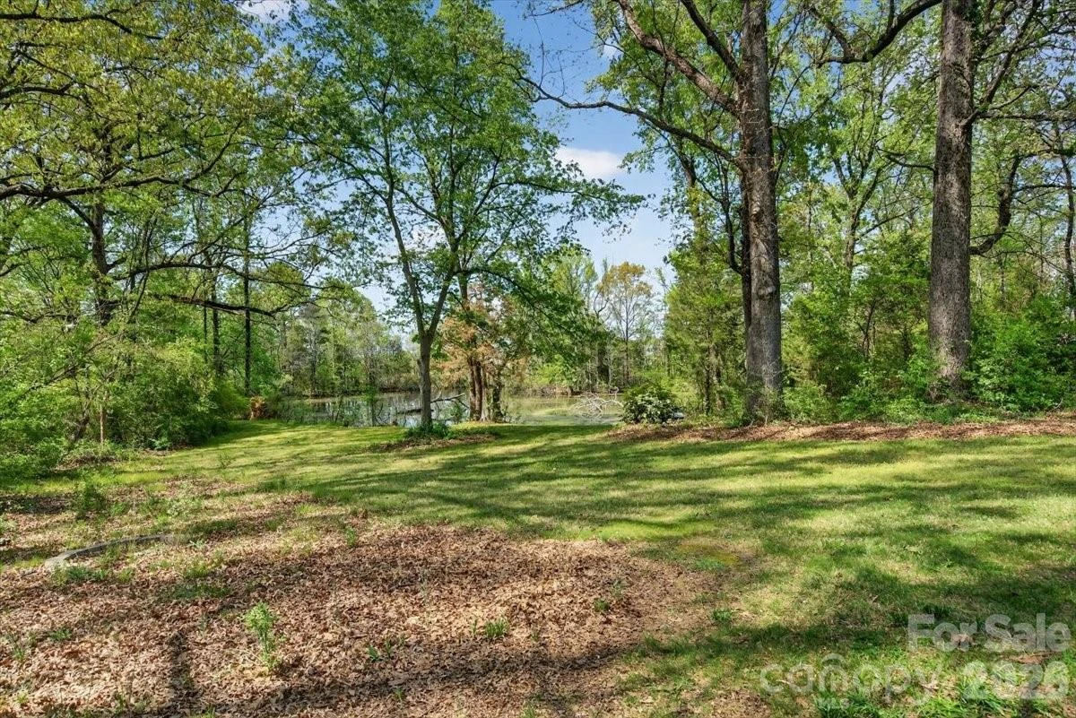 209 Edgewood Drive - Photo 39