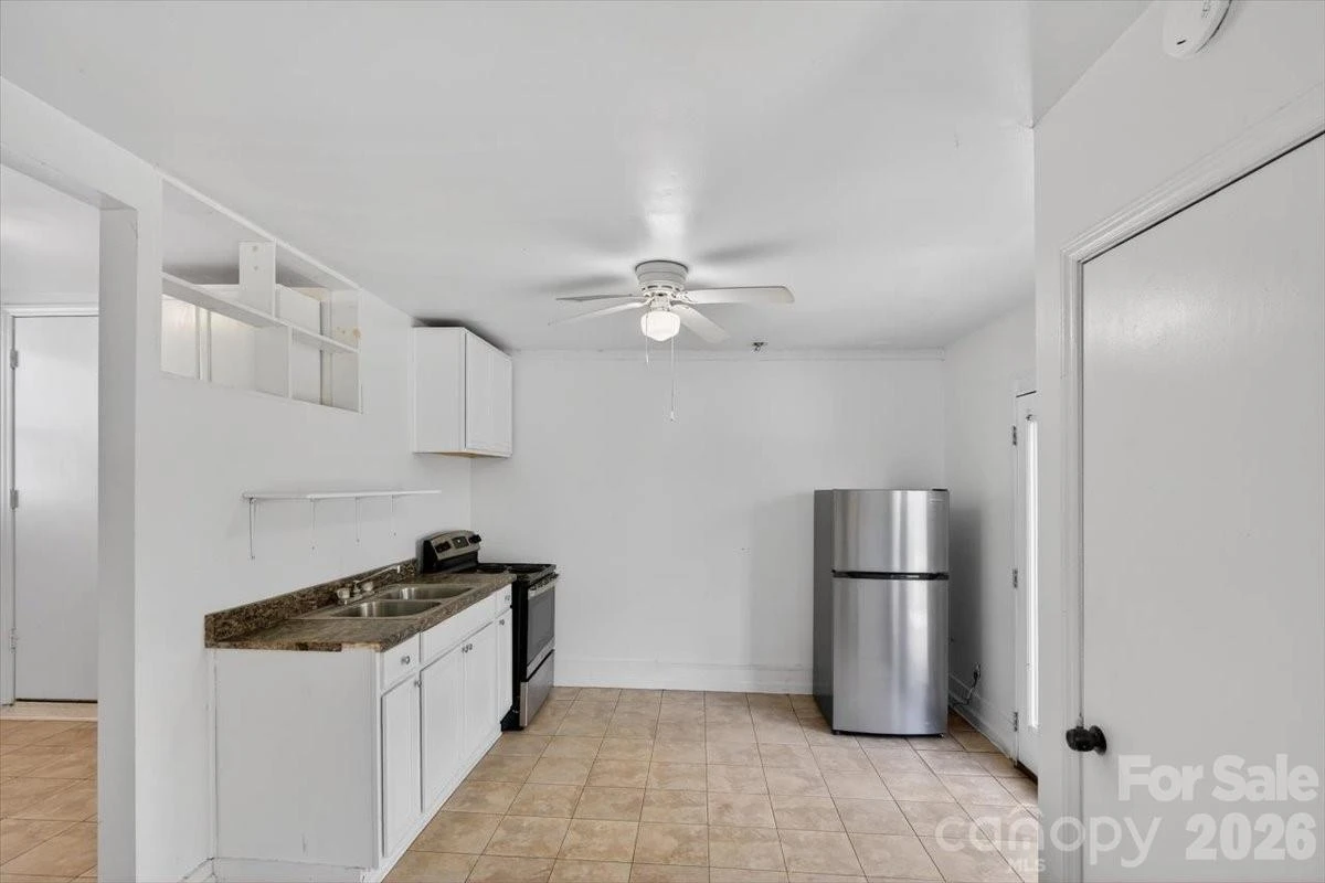 209 Edgewood Drive - Photo 7