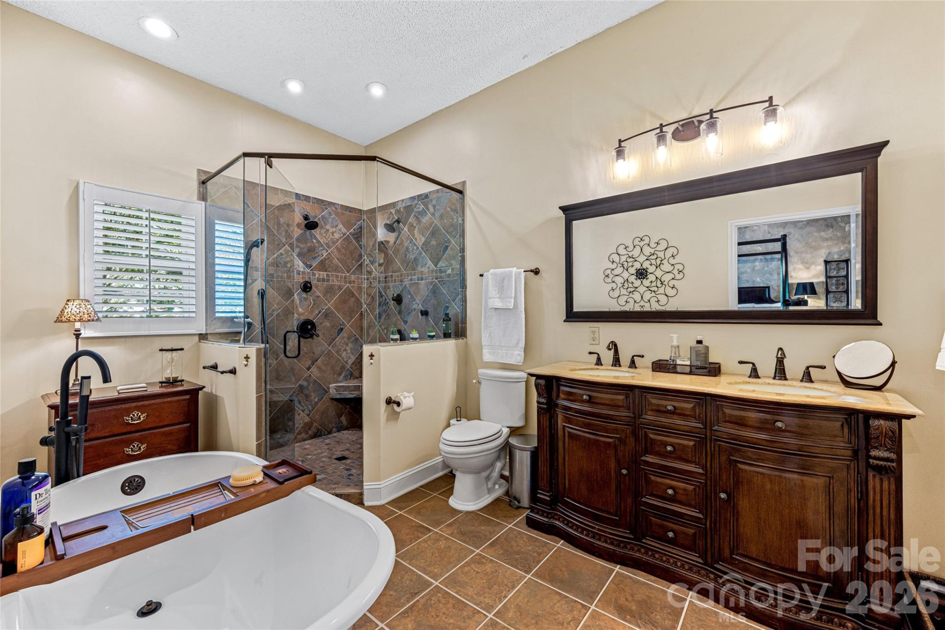 672 Blythe Street - Photo 23