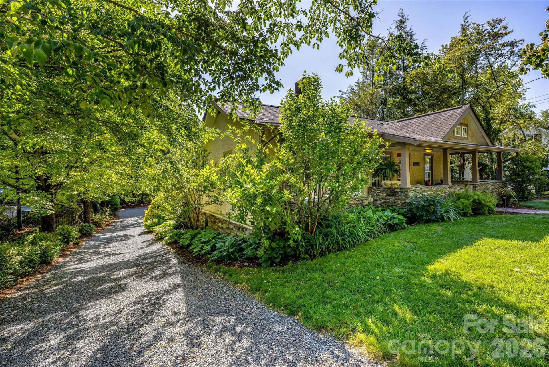 672 Blythe Street - Photo 39